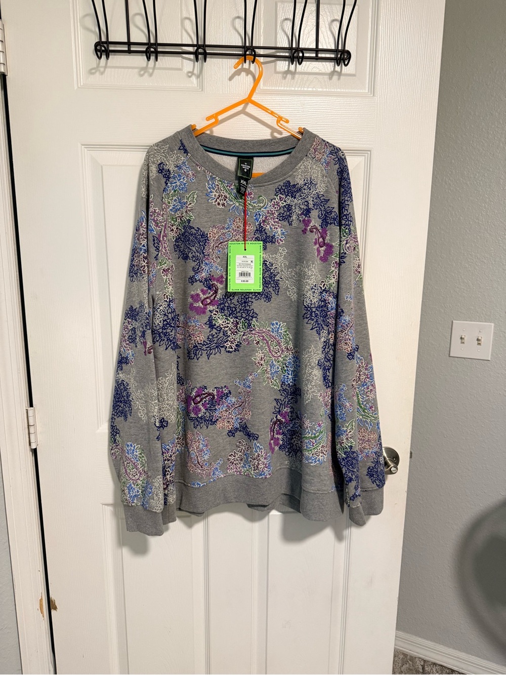 NWT Houston White Men’s XXL Gray Multi Paisley Sweatshirt